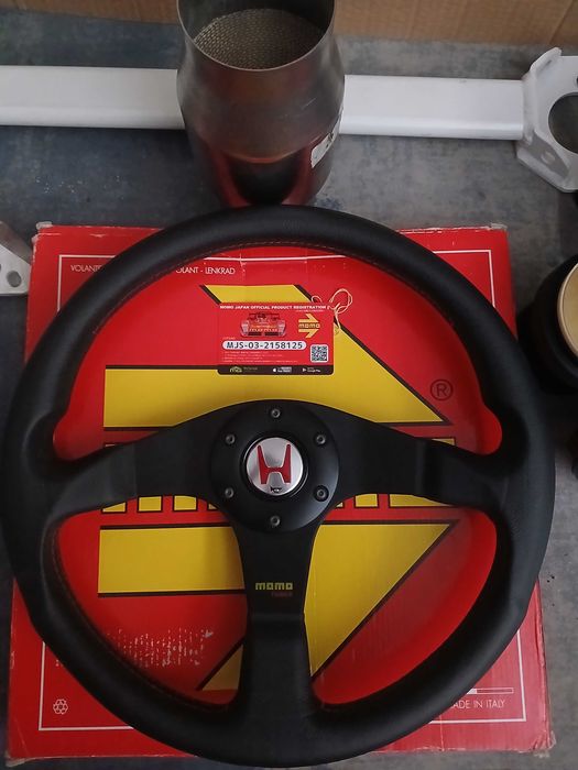 Volante Momo Tuner