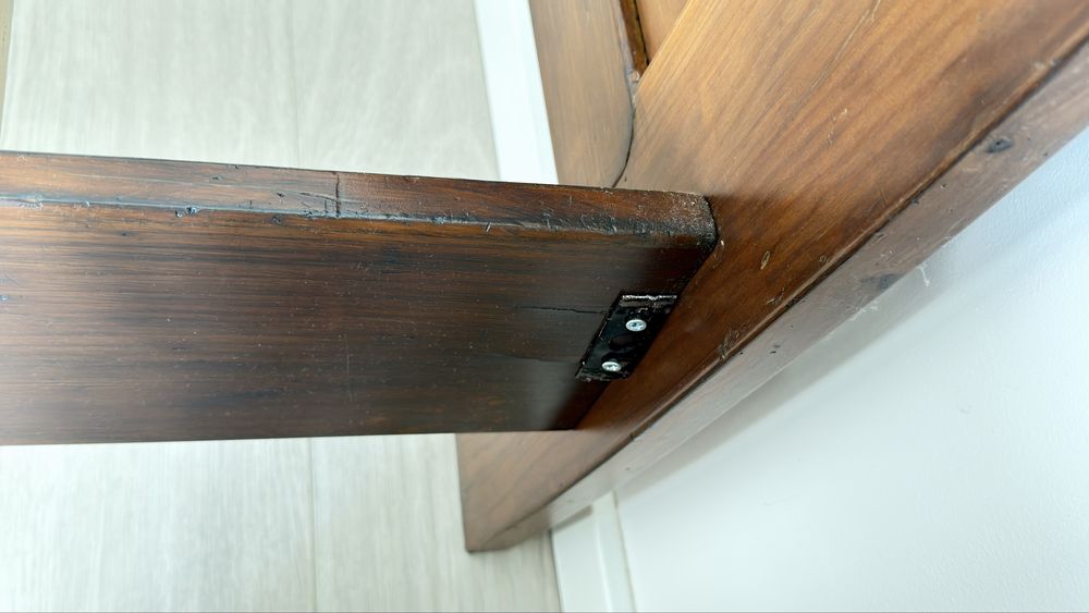 Cama de casal usada