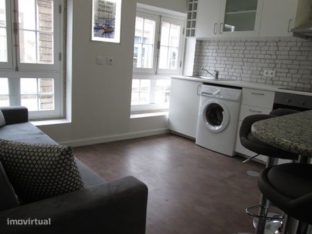 T1 Porto City Center – Fully Furnished and Equipped, Near São Bento Metro Station