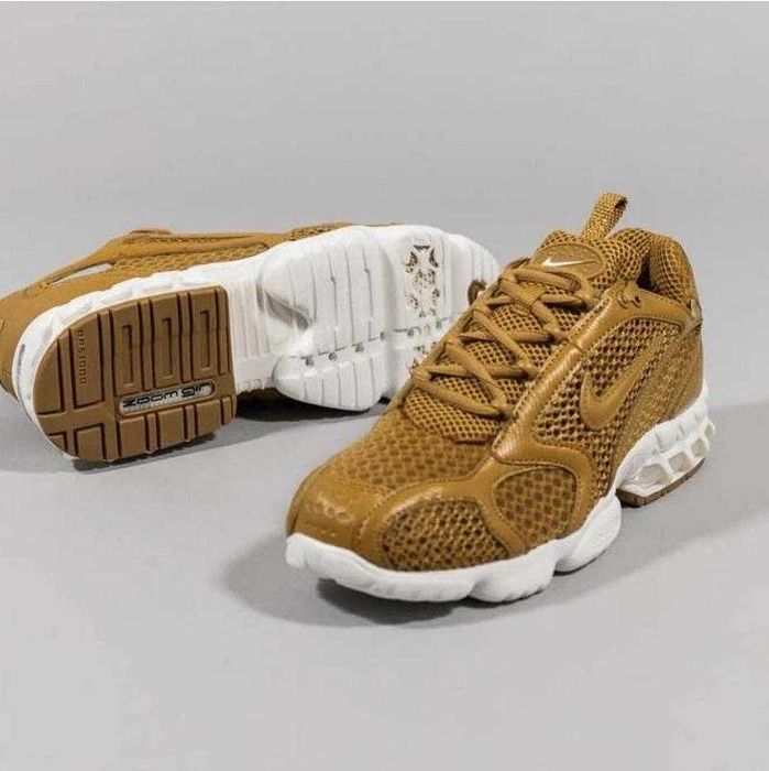 Нові оригінальні кросівки Nike