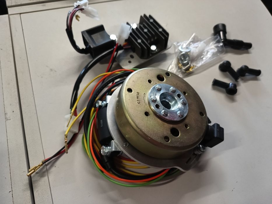 WSK 125 zapłon iskrownik CDI bezstykowy