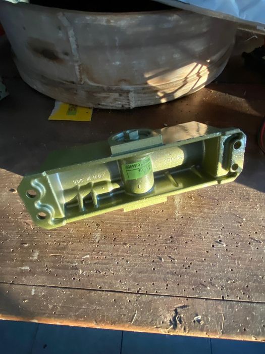 Mola hidráulica para porta CISA