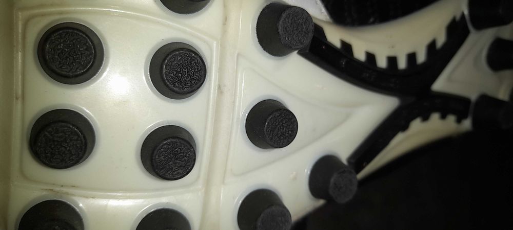 Korki piłkarskie 41 umbroSX