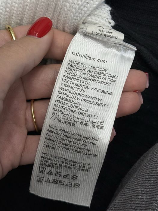 Calvin Klein светр