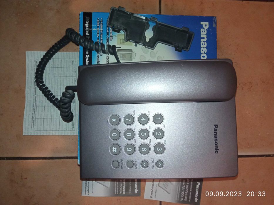 Стаціонарний телефон Panasonic