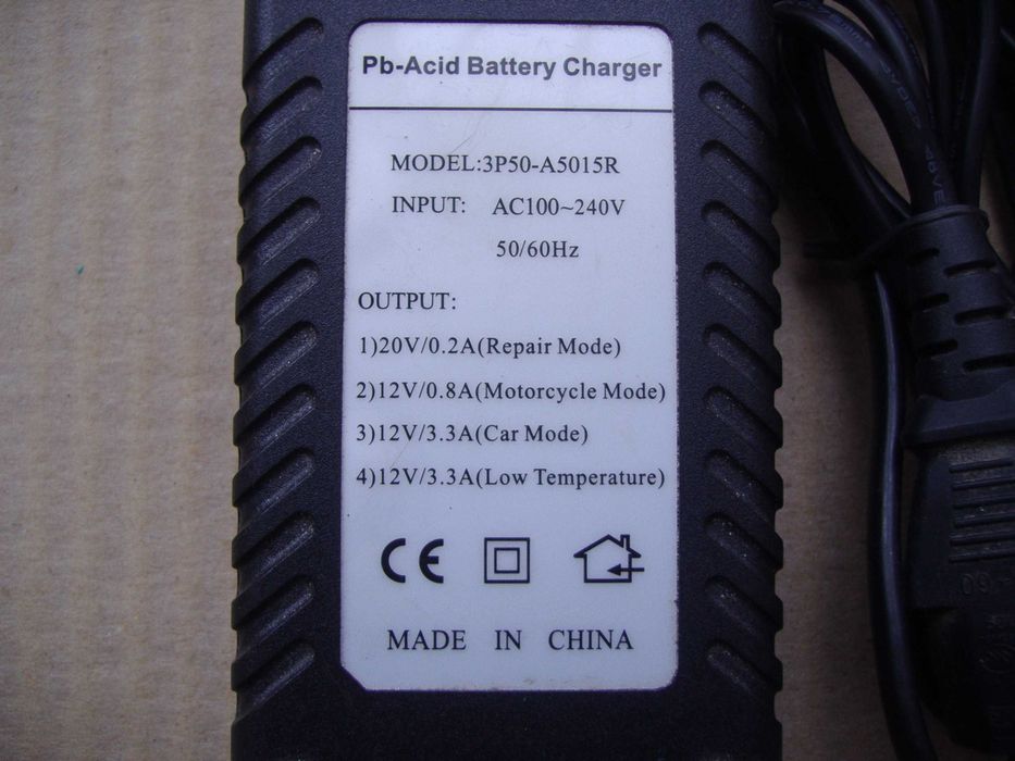 Зарядное устройство 12v для автомобильных и скутерных аккумуляторов