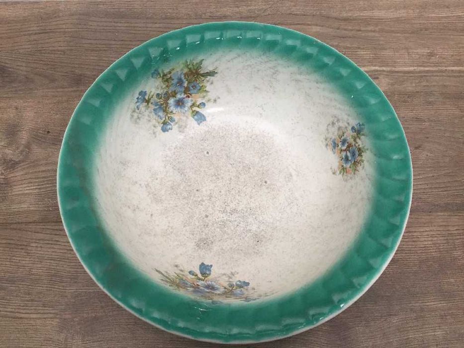 Antiga Lavanda e Gomil Sacavém em Faiança Decorada – Peça de Coleção