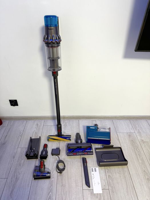 Odkurzacz DYSON V15s Detect Submarine  z funkcją aktywnego mycia