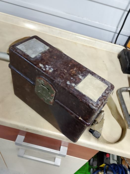 Wojskowy telefon połowy TAI-43 Zabytek