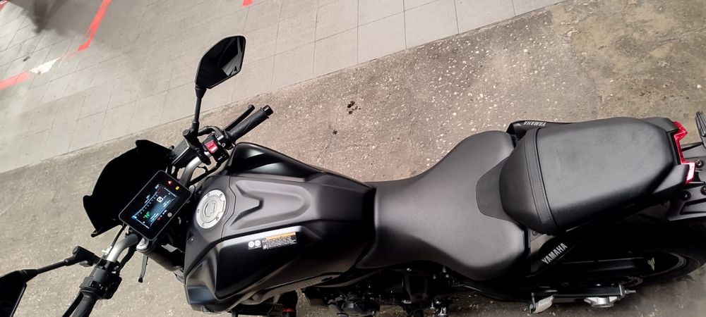 VENDO OU TROCO MT-07 2023/2024 por moto 1000cc