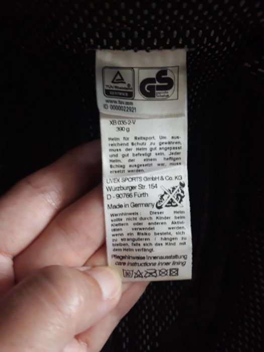 Шлем велосипедний "Uvex".