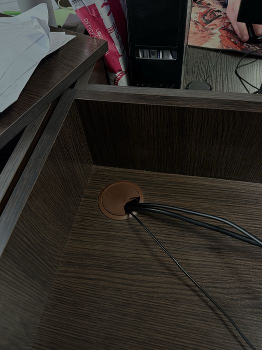 стіл / стіл офісний / стіл компютерний/ є 10 штук!