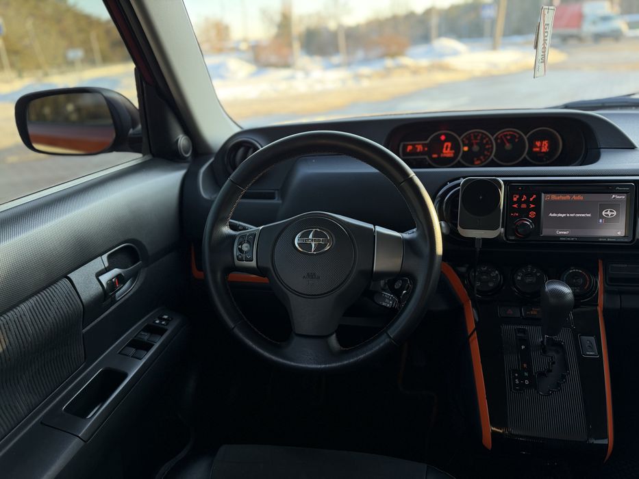Toyota Scion Xb 2011 2.4 Corolla