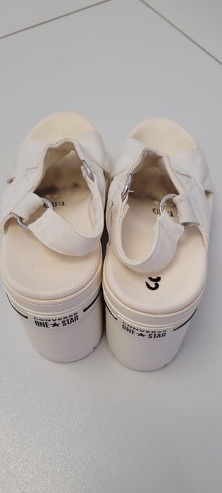 Sprzedam Sandały Converse
