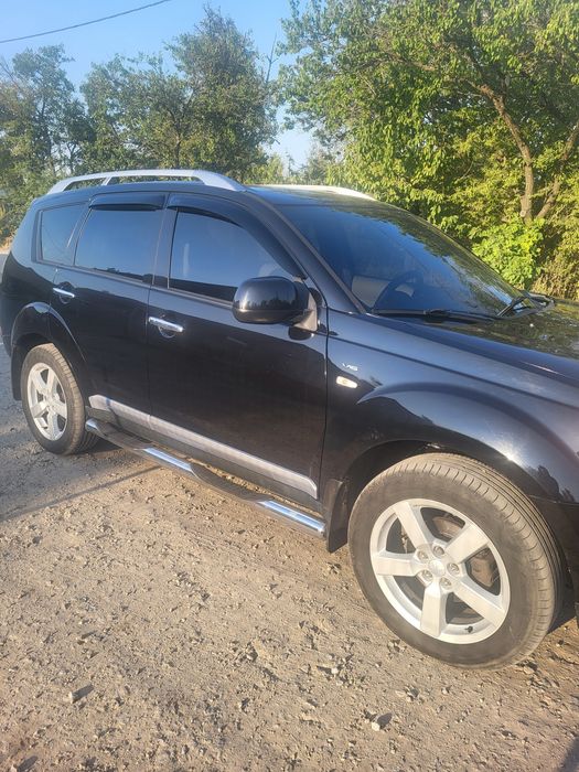 Аутлендер хл 3.0 бензин