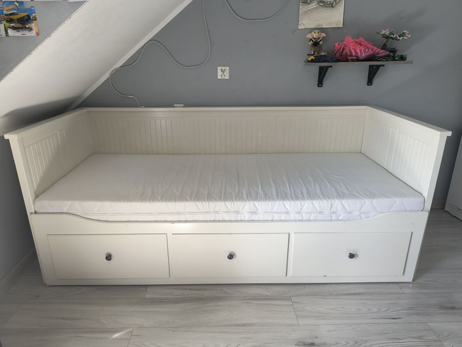 Łozko  Ikea Hemnes
