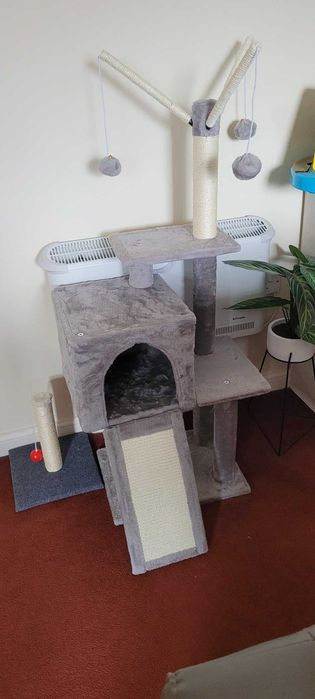 Drapak wysoki dla kota domek drzewko do drapania legowisko