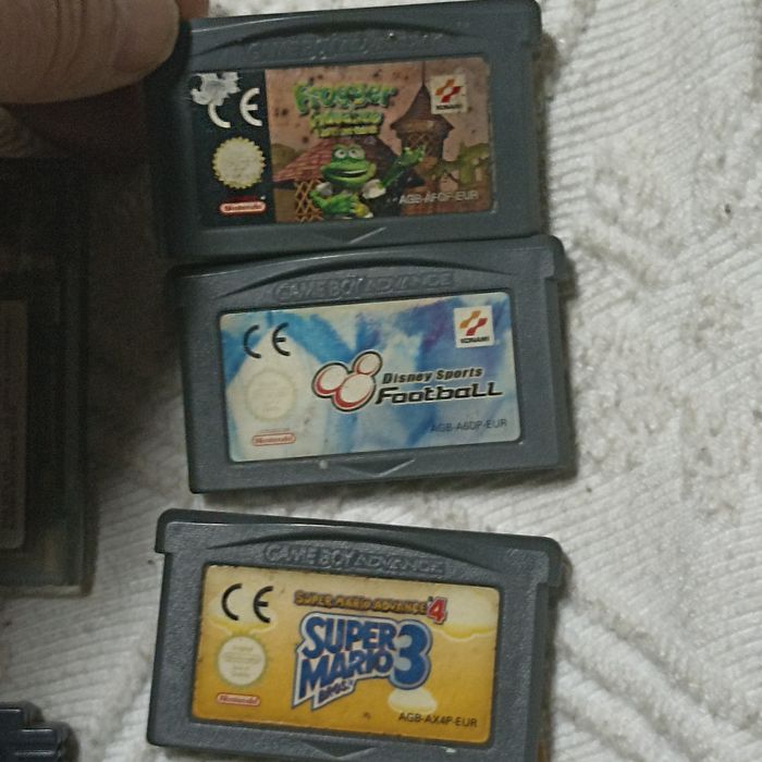 Jogos de game Boy colour e advance e normais