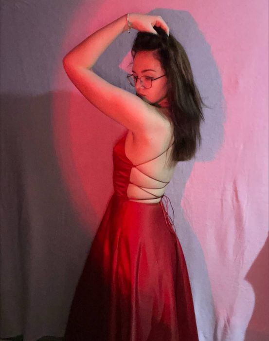 Сукня вечірня(королівський атлас)