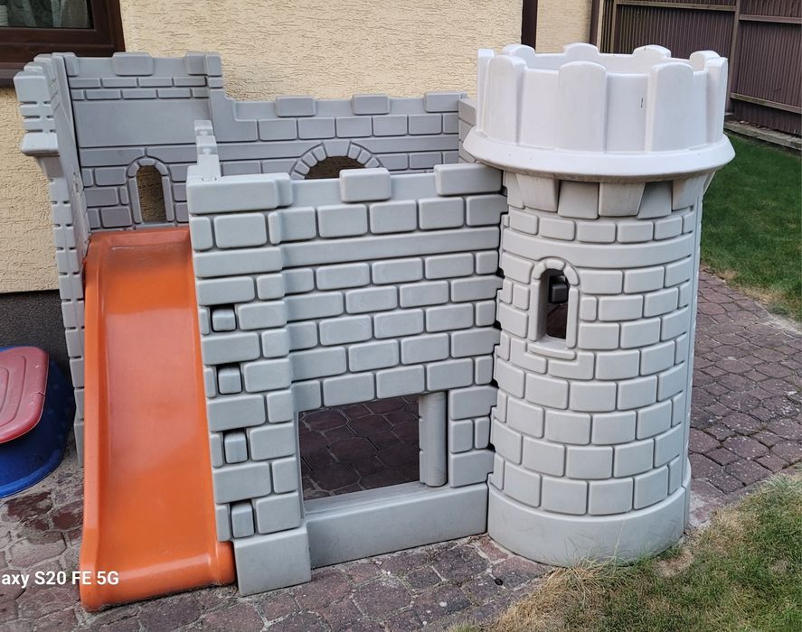 Little Tikes Zamek ze zjeżdżalnią Plac Zabaw dla dzieci Wieża