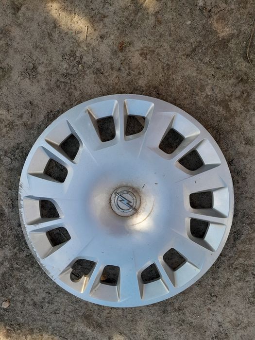 Продам ковпаки на 13-16