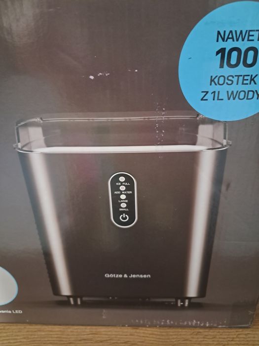 Nowa kostkarka do lodu.
