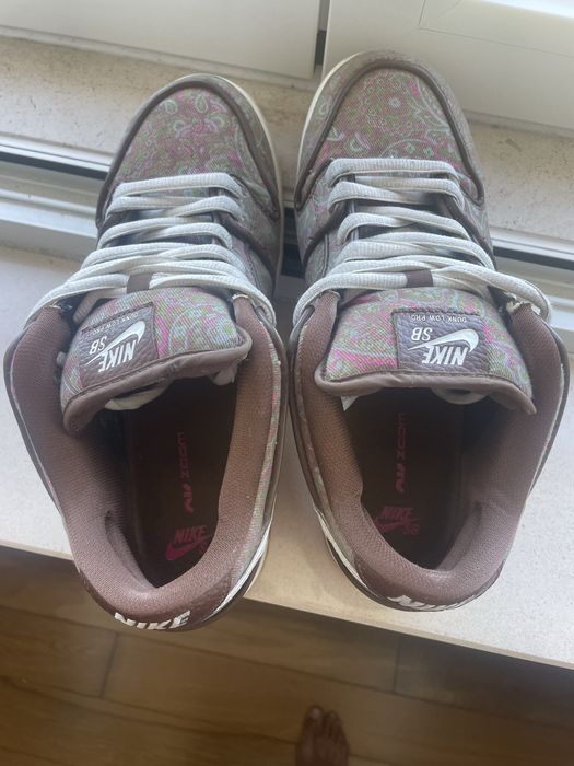 Nike dunk sb low pasley