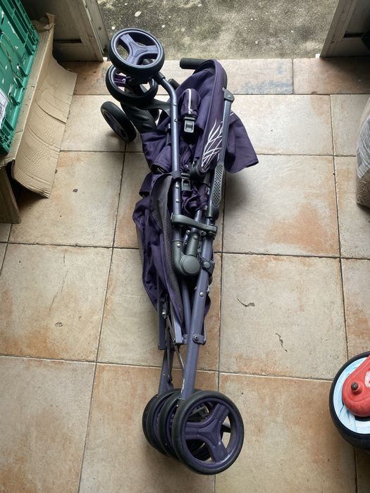 Carrinho Brevi Roxo (estilo bengala)