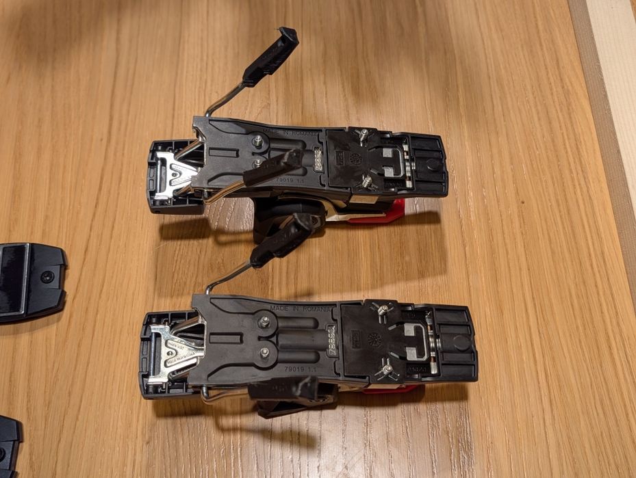 Wiązania narciarskie Atomic Icon RS 16