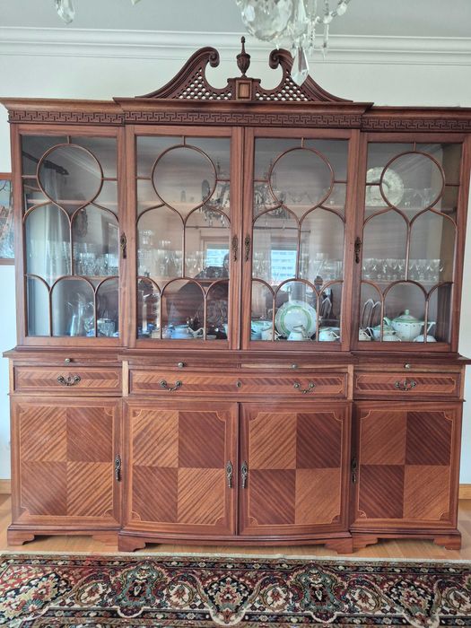 Conjunto Móveis de Sala de Jantar Estilo D. Maria - Muito Bom Estado