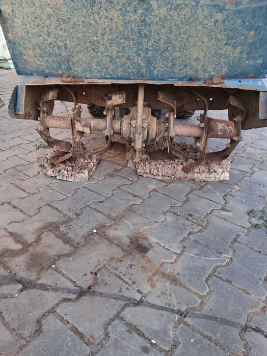 Trator Pasquali em muito bom estado