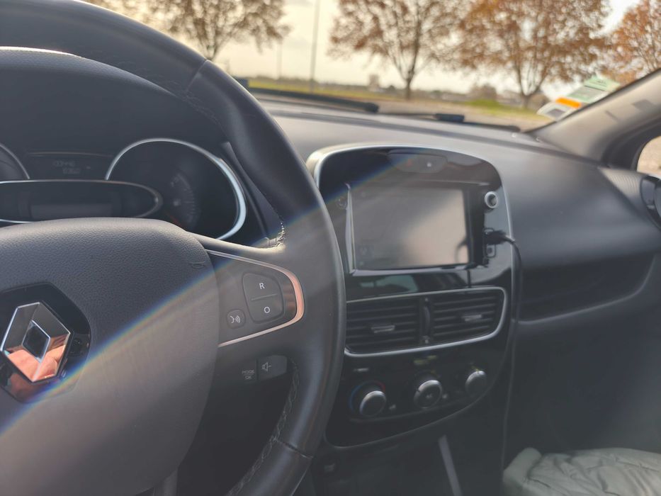 Renault Clio Limited