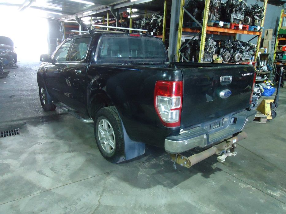 Ford Ranger Limited 3.2 Tdci (SAFA) de 2014 só ás peças