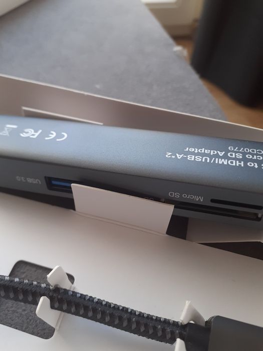 Mini hub usb c hdmi usb