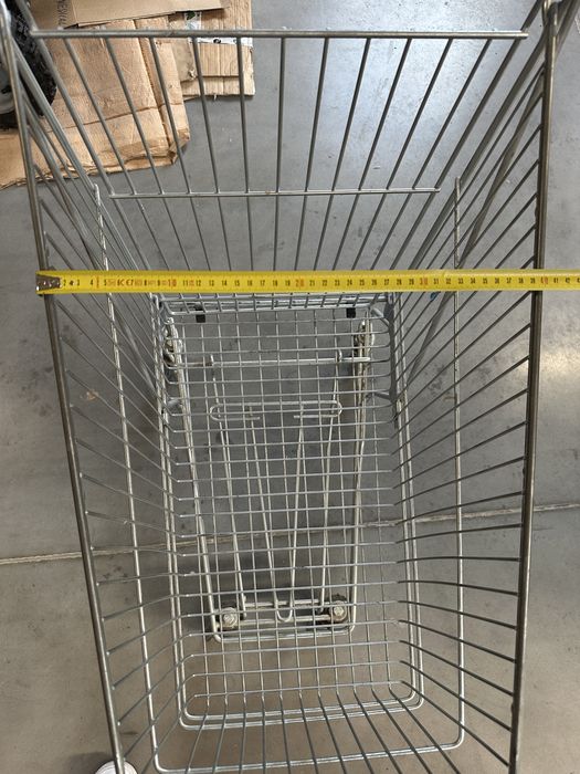 Wózek koszyk sklepowy magazynowy
