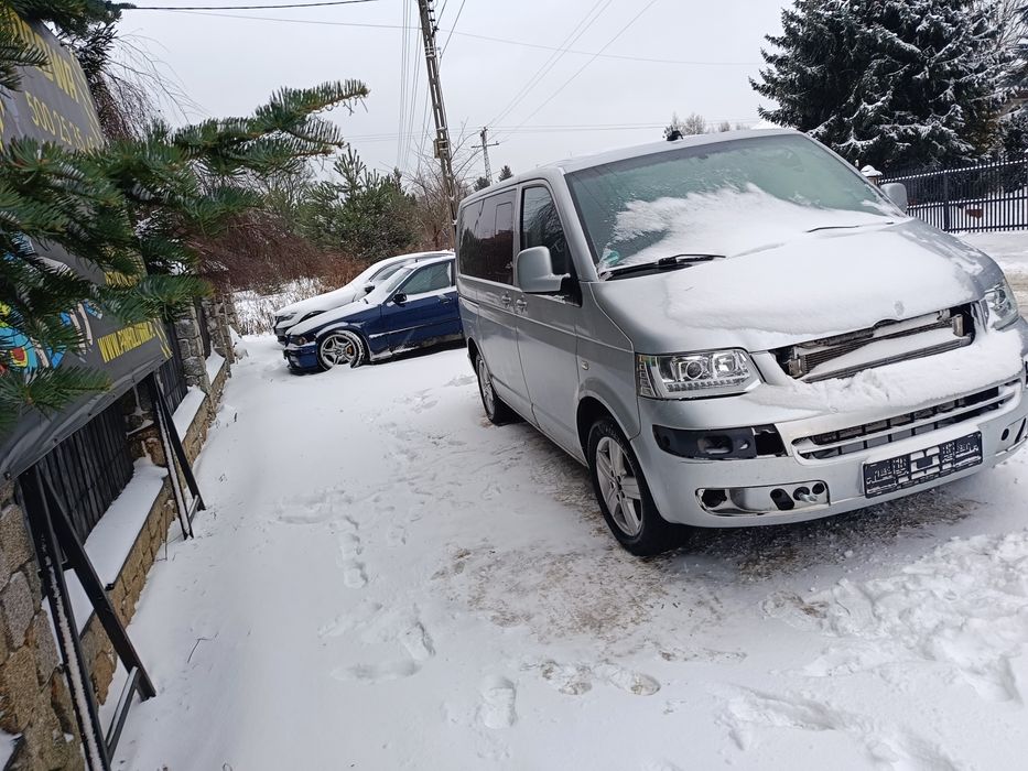 VW T5 multivan 2.5 131km