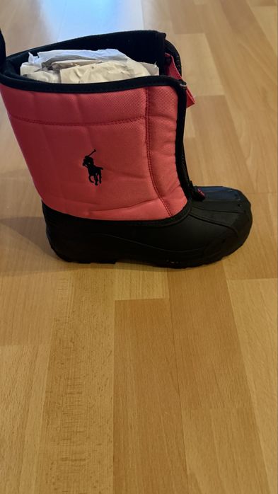 Продам зимние сапожки Polo