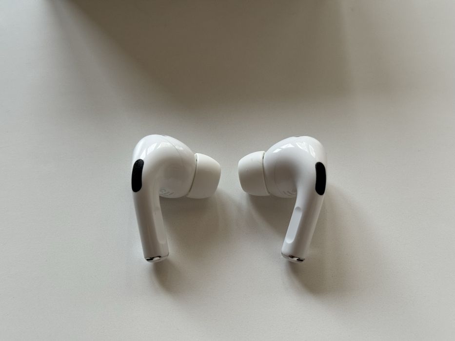 Airpods Pro 2 [Отличное состояние]