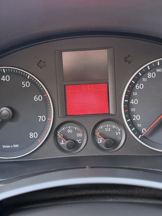 Гольф 5 ( 1.4 бензин,механіка) гарний стан!