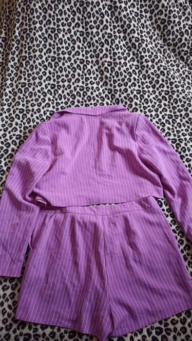 Продам костюм фірми ASOS