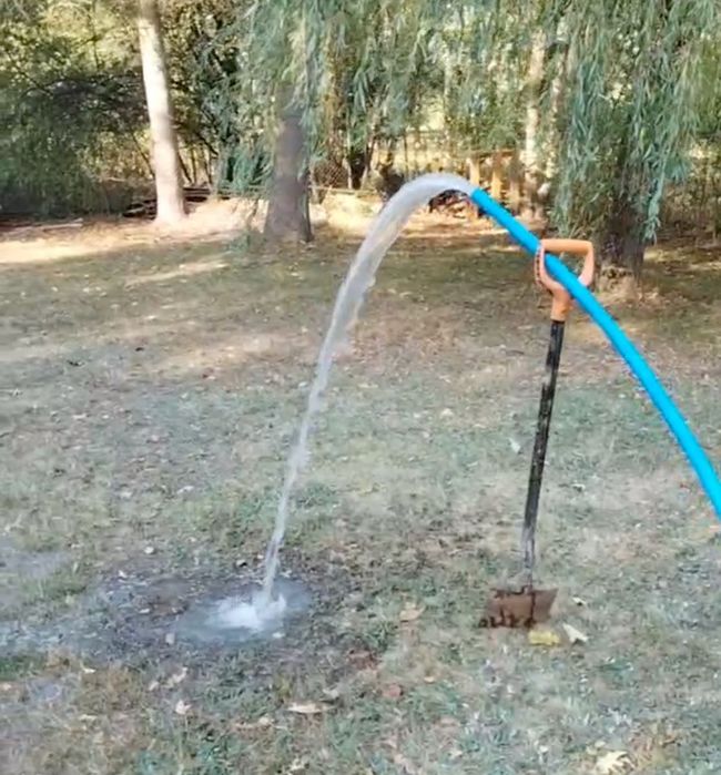 Studnie głębinowe, Wiercenie studni, Odwierty