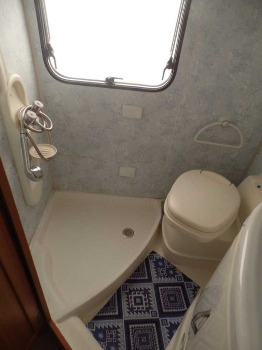 AUTOCARAVANA ( FIAT 2.8 JTD) ELNAGH 2001 DE 6 LUGARES