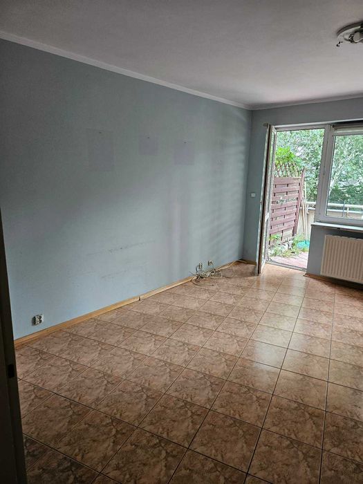 Demontaż wyburzanie skuwanie płytek ścian kafelek mebli