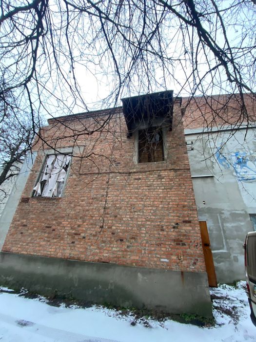 Продам ОСЗ на территории завода Малышева! !