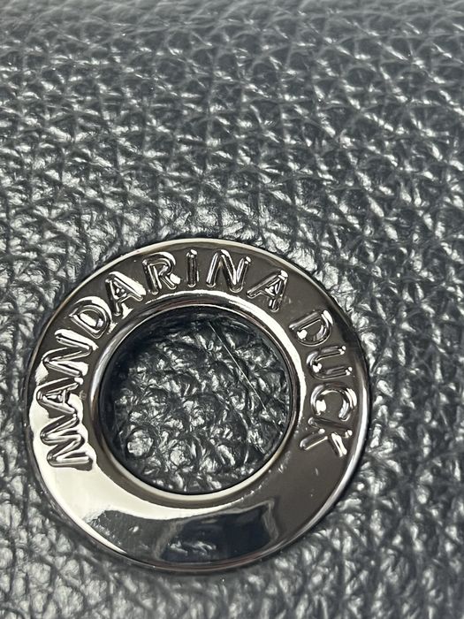 Шкіряний малий жіночий гаманець mandarina duck mellow