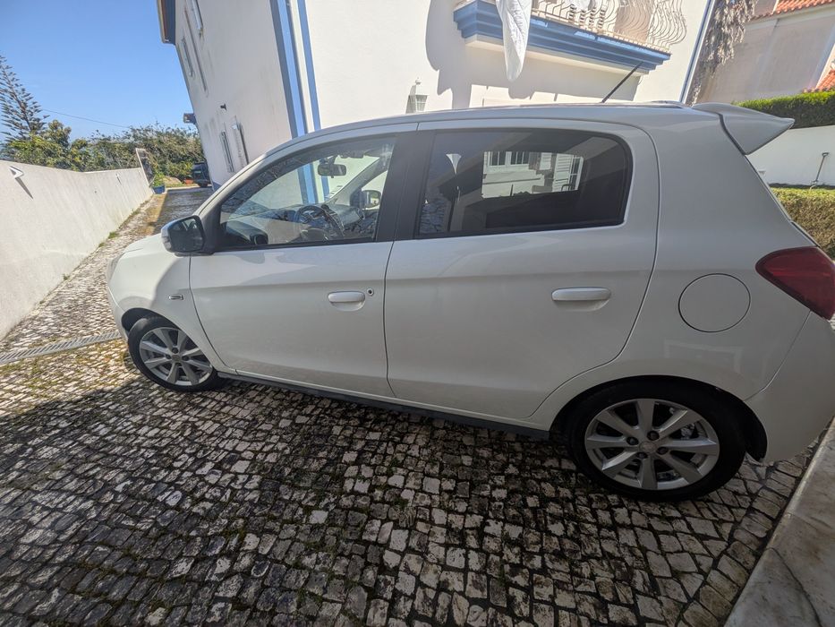 Mitsubishi Space Star 2016 com apenas 91mil km foto 4