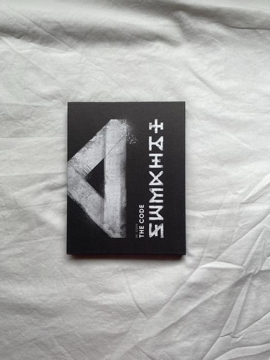 Kpop Monsta X - The Code (De:Code ver.)430718929401948161
