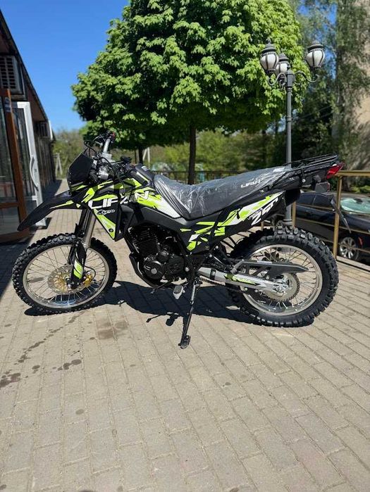 Мотоцикл Lifan KPX 250
