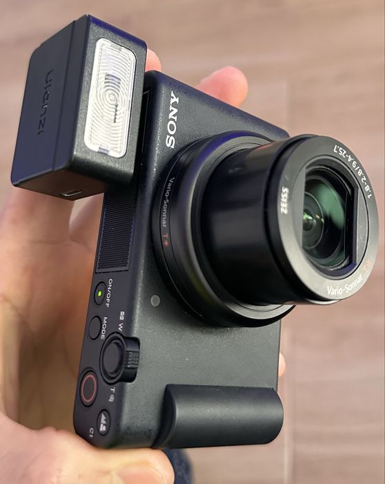 Câmera SONY Sony ZV-1