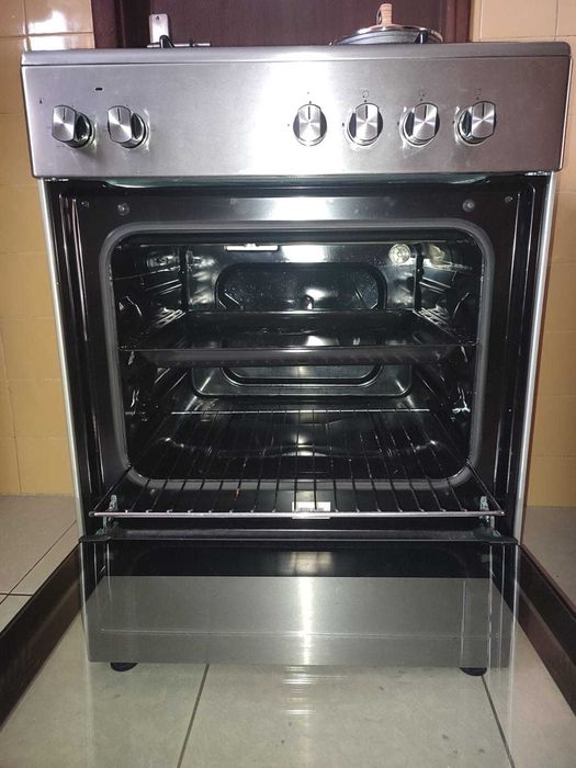 Fogão FLAMA (58 L - Gás Butano-Propano - Inox)
